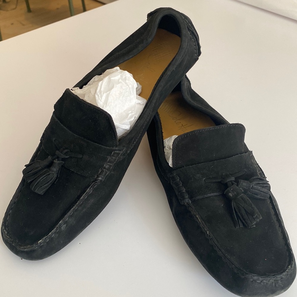 Cole Haan driving moccasins black suede size 10.5 tassels slippers loafers